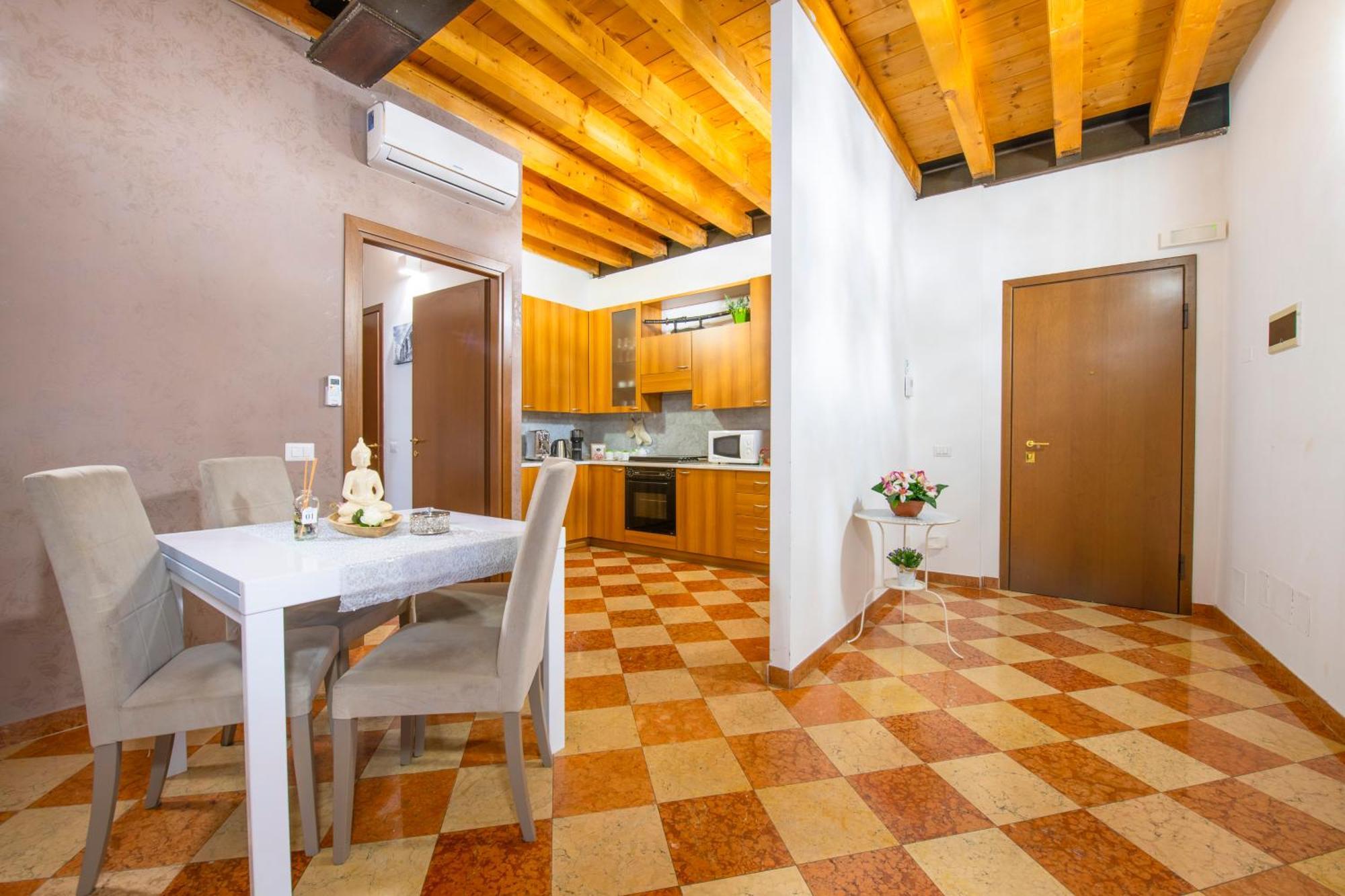 Palace Home Mazzini Verona Center Exterior foto